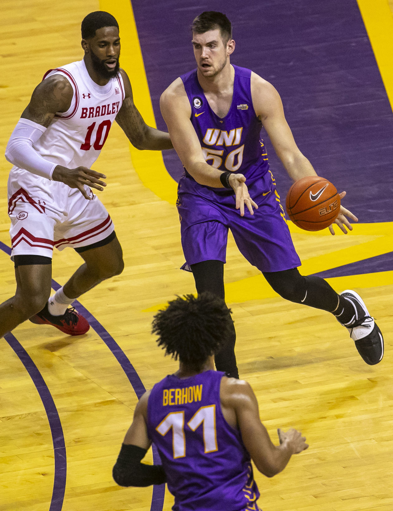 MBBall UNI vs. Bradley 8